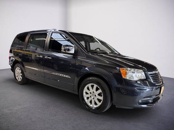 CHRYSLER TOWN & COUNTRY 3.6 LIMITED V6 24V GASOLINA 4P AUTOMÁTICO CHRYSLER TOWN & COUNTRY 3.6 LIMITED V6 24V GASOLINA 4P AUTOMÁTICO